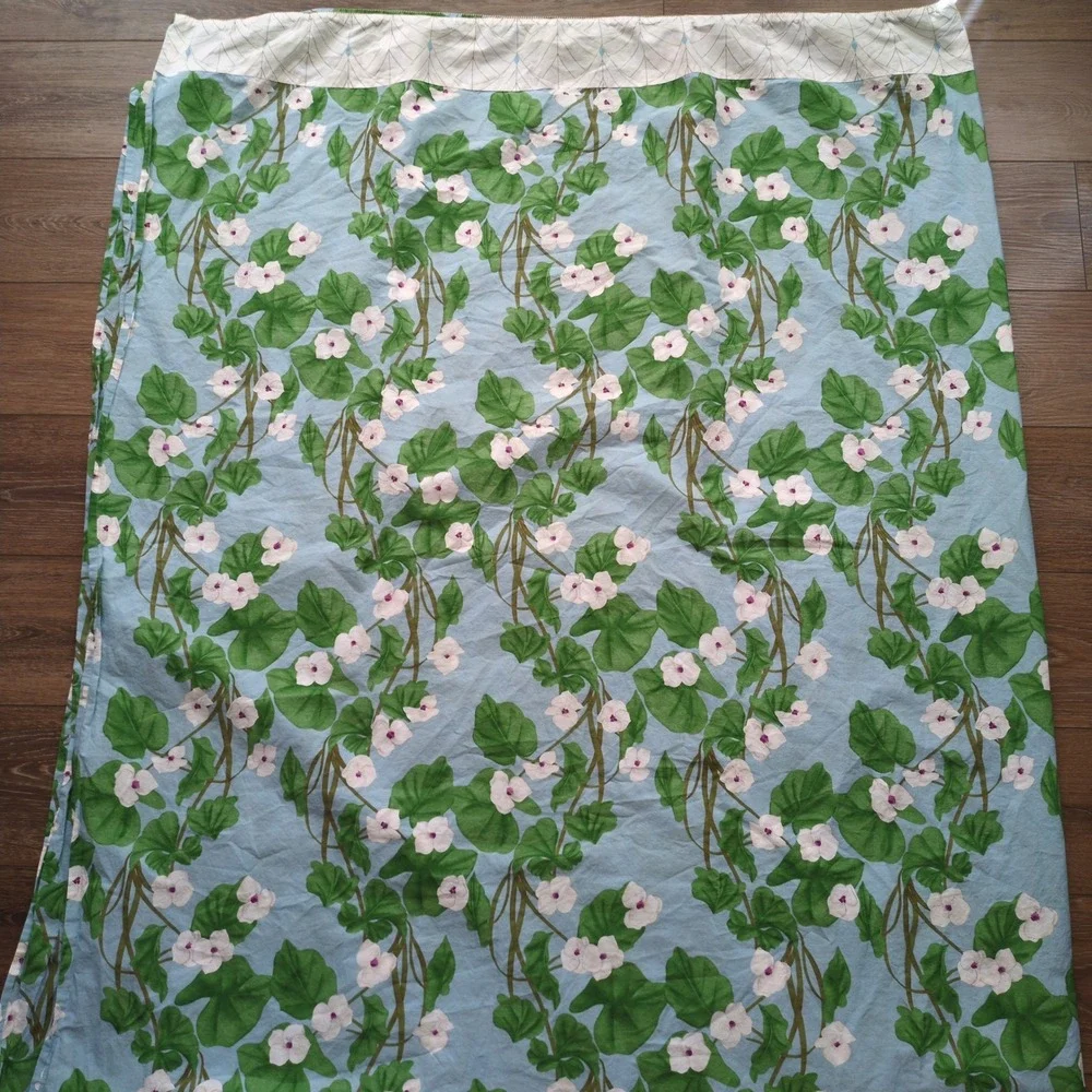 Yves Delorme Paris Hanae Pillow Cases & Queen Flat Sheet Morning Glory Floral